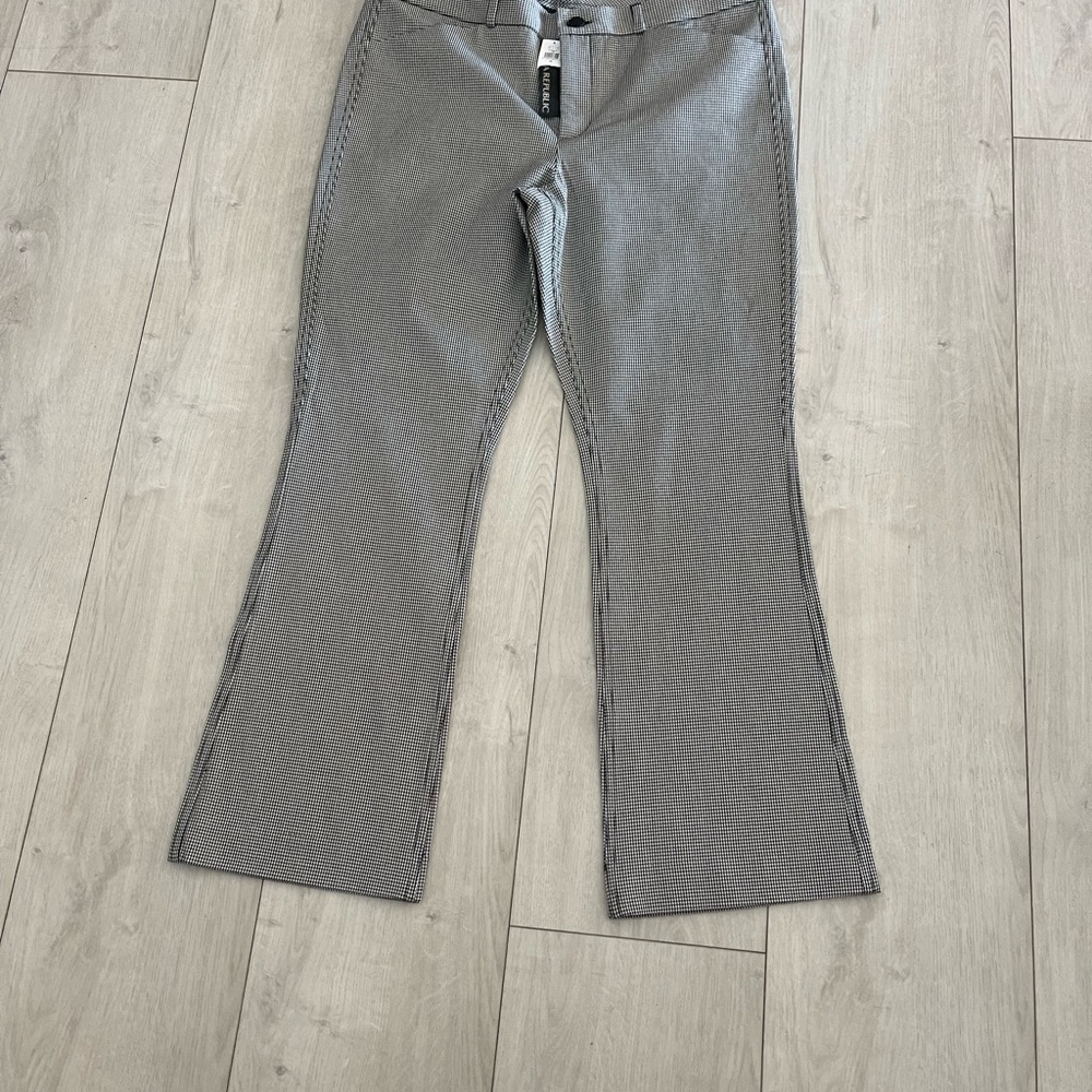 Banana Republic Black and White Checkered Pants